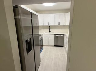 8747 Shadowwood Blvd #104, Pompano Beach, FL 33071