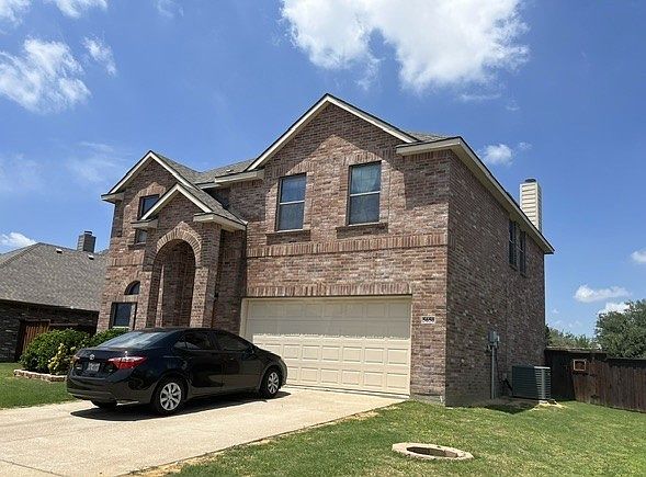 1st image of 5650 Lincolnwood Dr