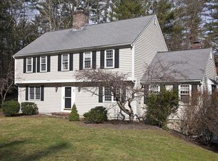 38 Bowsprit Ln, Duxbury, MA 02332
