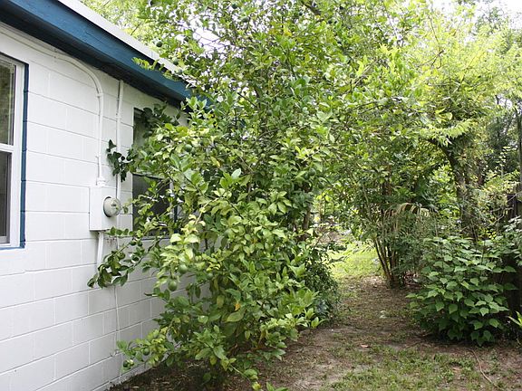 5th image of 10547 Briarcliff Rd E