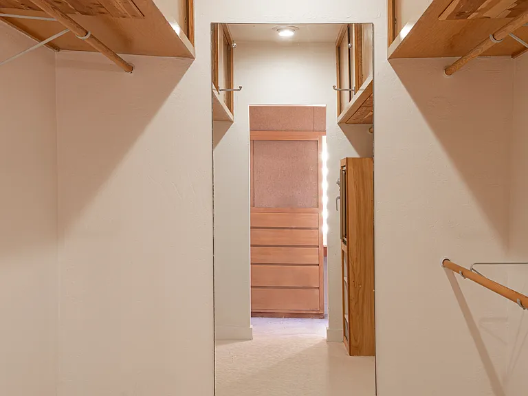 1208 McDonald Ave — Photo 18