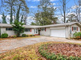594 Safari Cir, Stone Mountain, GA 30083