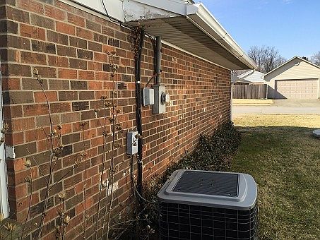 3rd image of 3313 Meadowland Dr