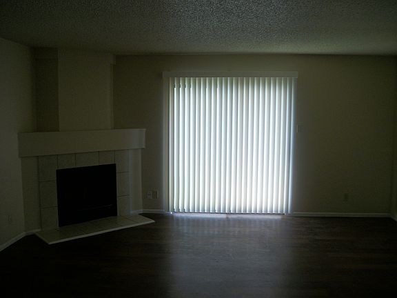 4th image of 4238 Sunrise Cove Dr