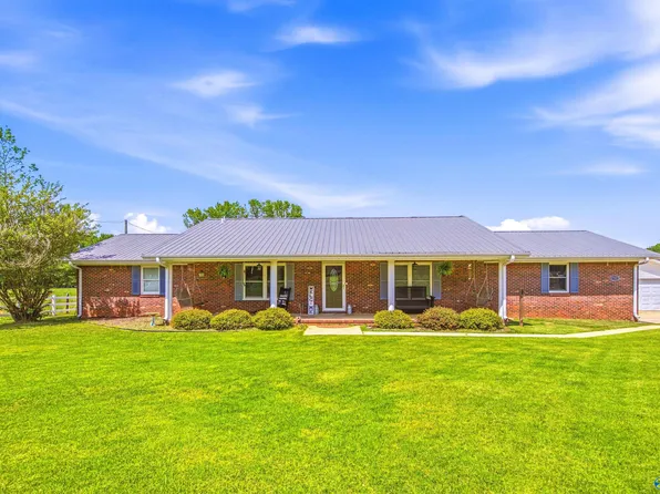 17257 Sewell Rd, Athens, AL 35614