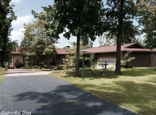 650 El Camino Real, Greers Ferry, AR 72067