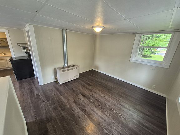 3rd image of 1450 E James St #1