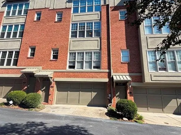 1377 Parkview Ln NE, Atlanta, GA 30324