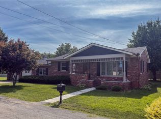 3011 Perrysville Rd, Danville, IL 61834