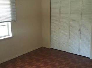 1305 S Mays St, Round Rock, TX 78664