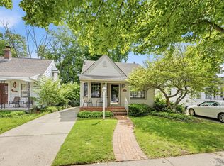 2815 Vassar St, Dearborn, MI 48124