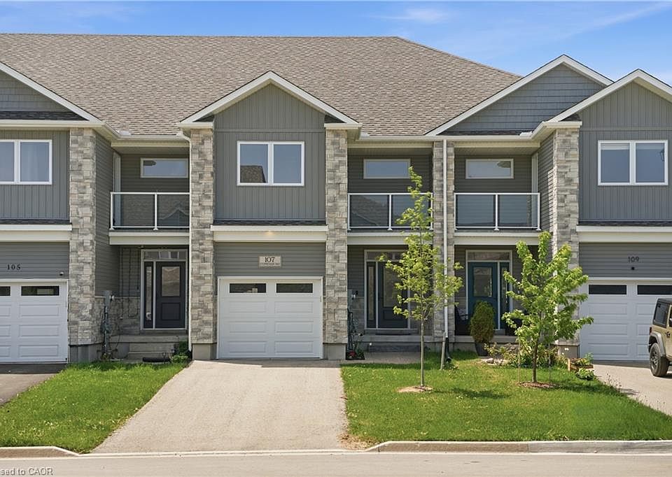 1st image of 107 Stephenson Way