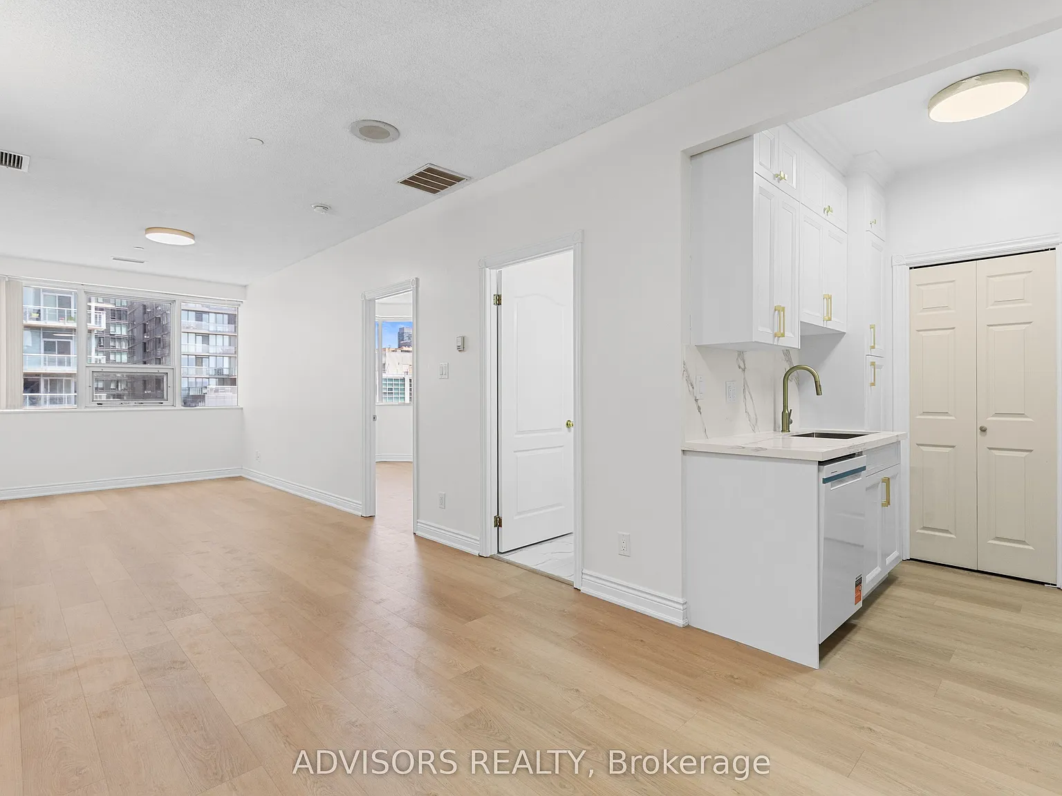 1 bed, $2,500 — Photo 2