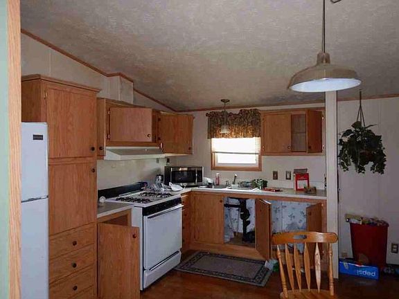 5th image of 1200 Kane Rd