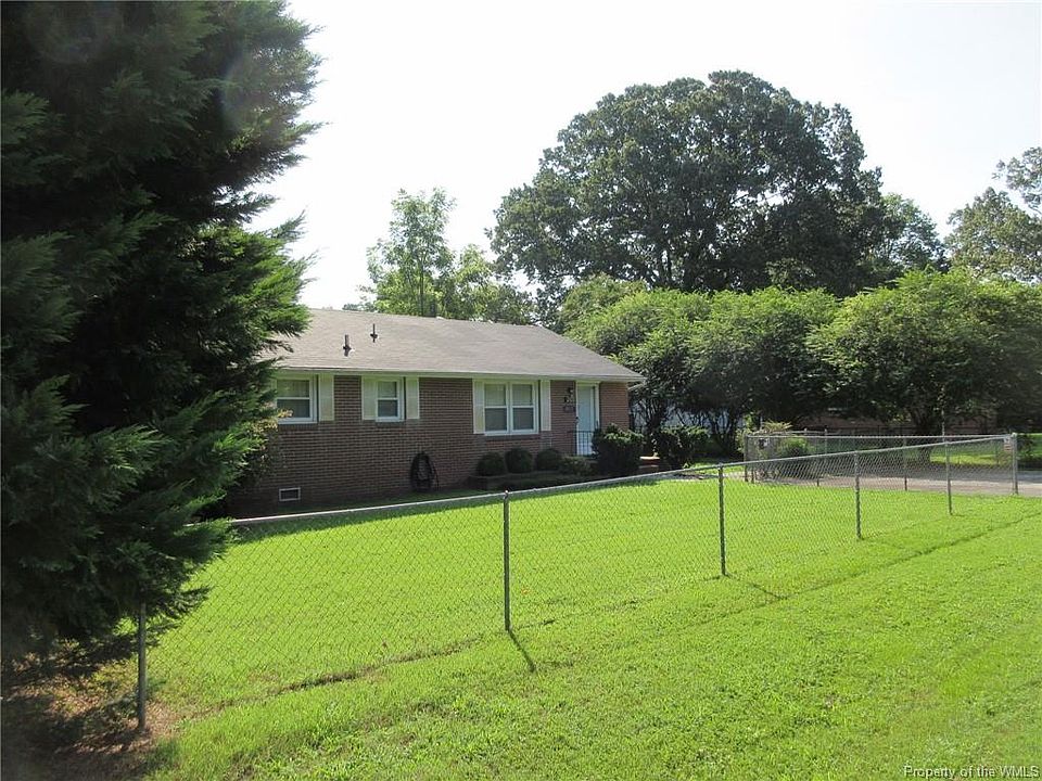 1st image of 203 Kentucky Dr
