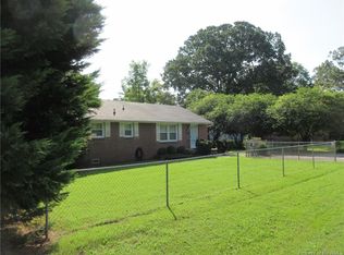 203 Kentucky Dr, Yorktown, VA 23693