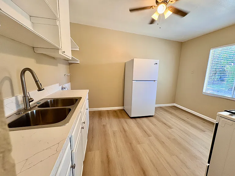 1246 S Gibbs St #1232 — Photo 5