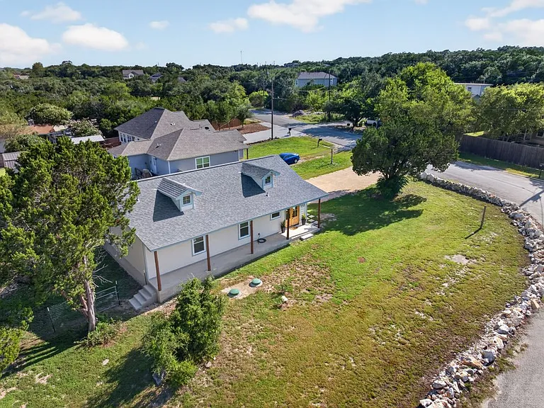 112 Remington Rd — Photo 33