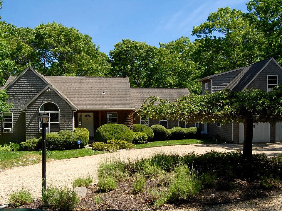 1st image of Winterberry Ln