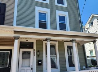 121 Mill St, Mount Holly, NJ 08060