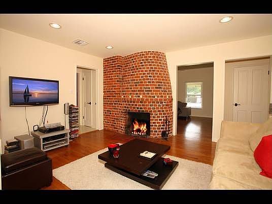 5th image of 10409 McCormick St