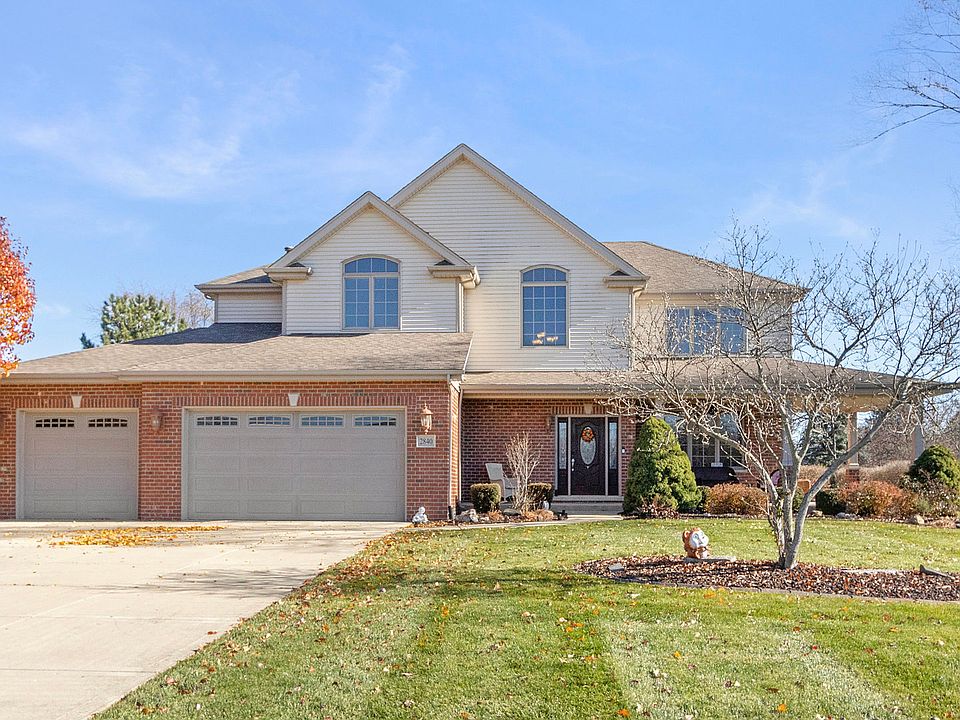 1st image of 2840 Abbington Dr