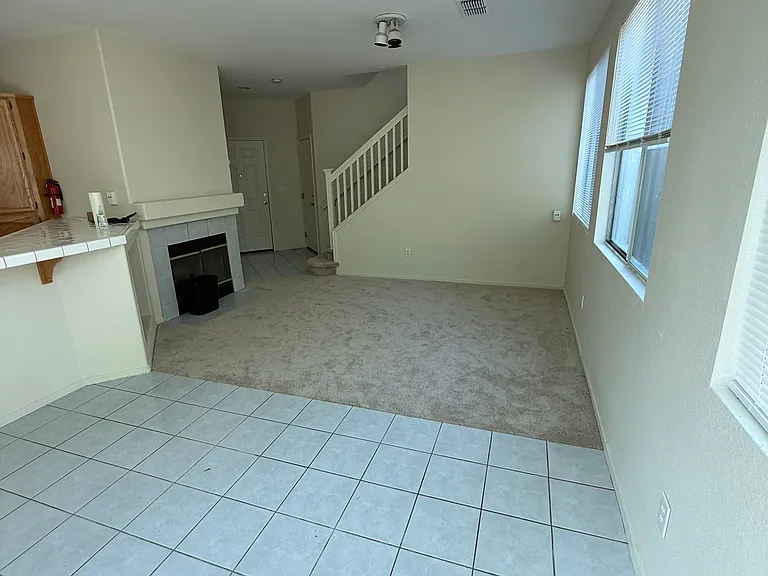 282 Oak Briar Ct — Photo 10