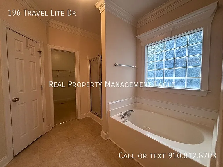 196 Travel Lite Dr — Photo 23