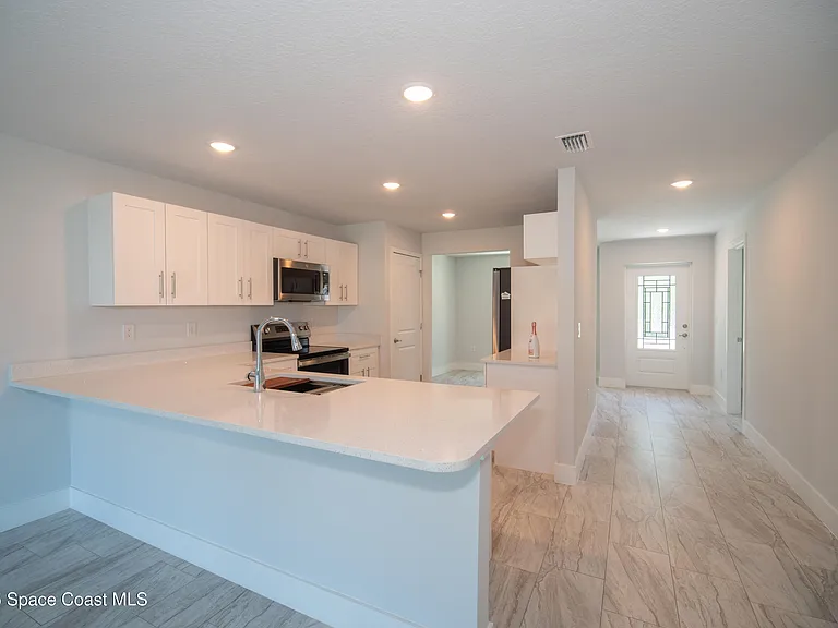 1241 Platt Ave SW — Photo 7