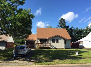 417 Arlington Rd, Hoyt Lakes, MN 55750