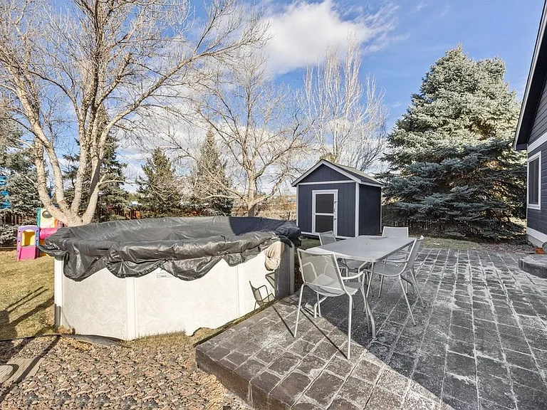 387 Oak Ln — Photo 28