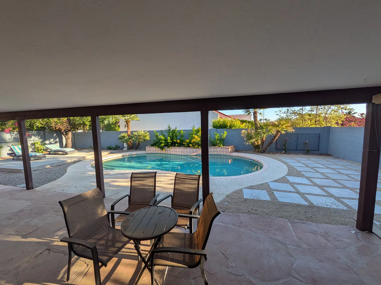 9079 E Windrose Dr — Photo 3