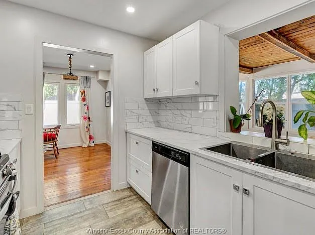 312 Coronado Dr — Photo 12