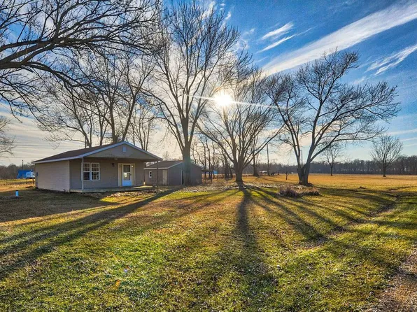 3765 S Walnut Dr, Kingman, IN 47952