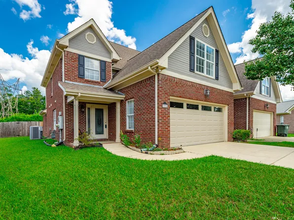 2098 Igou Crossing Dr, Chattanooga, TN 37421