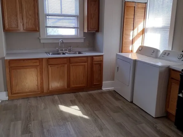 54A Poplar St, Charleston, SC 29403