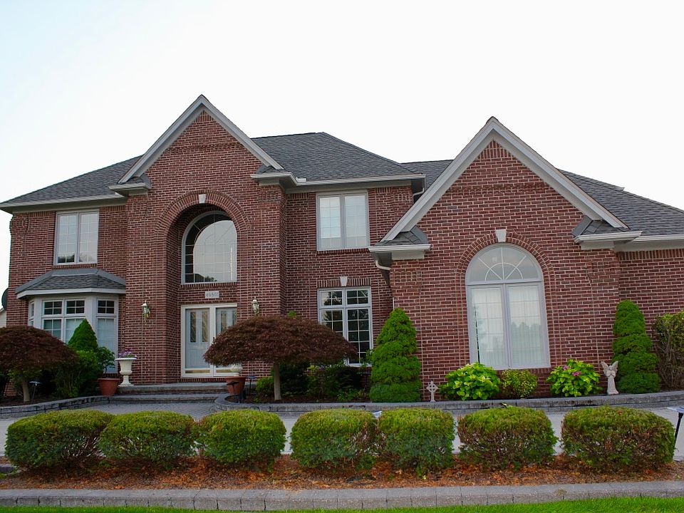 1st image of 49501 Sandra Dr