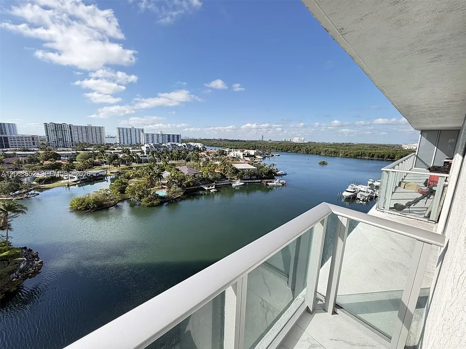330 Sunny Isles Blvd #5-1008
