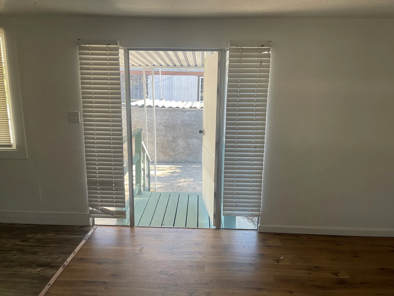 2 bed, 695 sqft, $1,600 — Photo 4