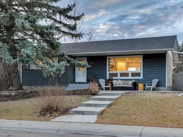 1324 E Lake Sylvan Dr SE, Calgary, AB T2J 3C8