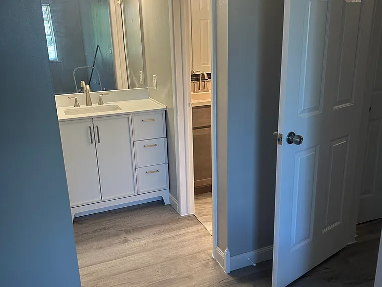 7970 Mentor Ave #O02 — Photo 10