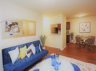 Sedgefield Square, Greensboro, NC 27407
