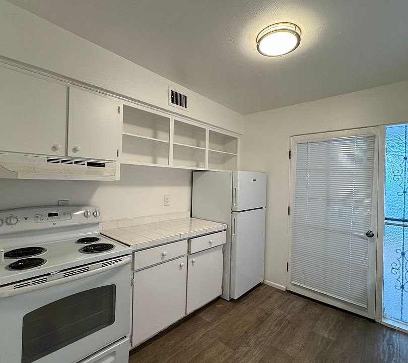 1st image of 1623-1641 N Santa Rosa Ave #Santa1639
