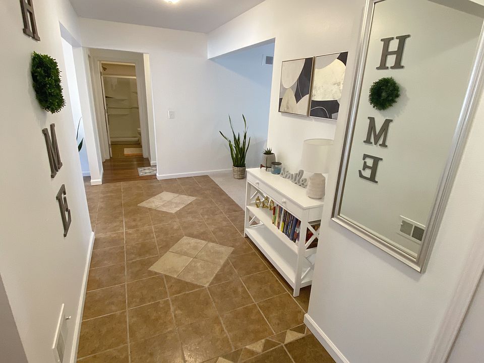 1st image of 27690 E Echo Valley Unit 228