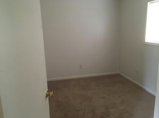 5266 S Wayne Rd, Wayne, MI 48184