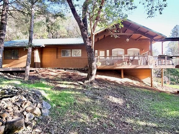 2nd image of 2595 E Evans Creek Rd