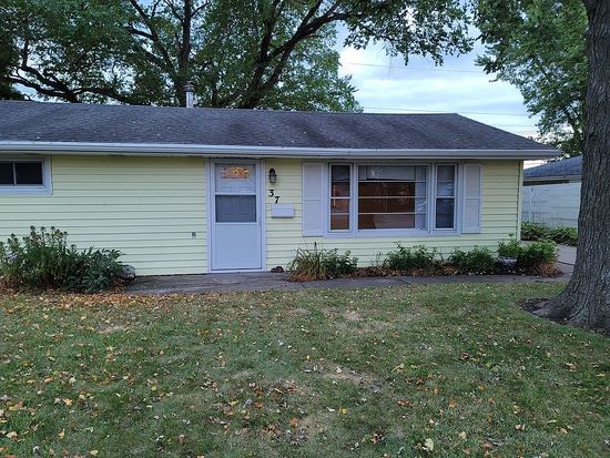 37 Jordan Dr, Bourbonnais, IL 60914