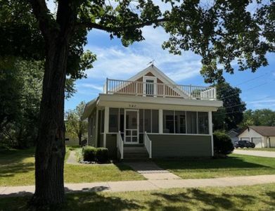 307 5th Ave, Decorah, IA, 52101