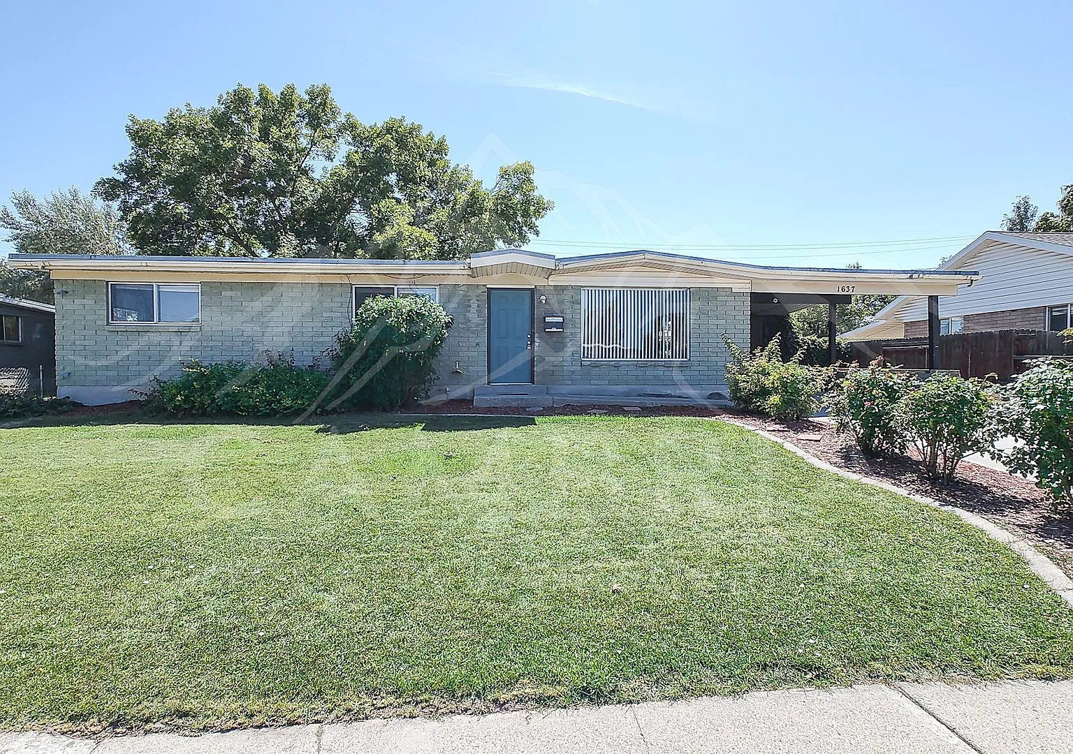 Vintage, Taylorsville 3 bedroom home room available for rent — Photo 1