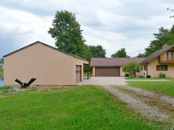 2705 W County Road 300 N, North Vernon, IN 47265